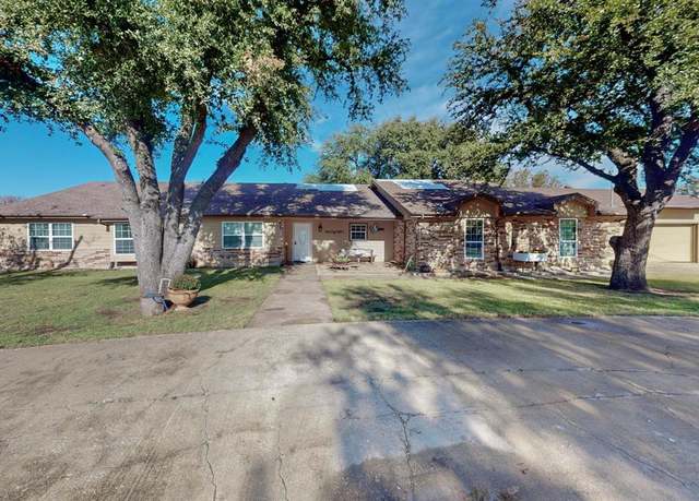 Property at 10969 Rolling Hills Dr, Little Elm, TX 75068, 5 beds, 3 baths