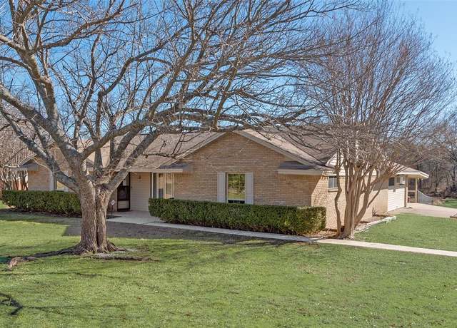 Property at 830 Mount Zion Rd, Midlothian, TX 76065, 3 beds, 2 baths