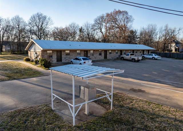 Property at 1306 Bonham Unit 1-12, Paris, TX 75460, 12 beds, 12 baths