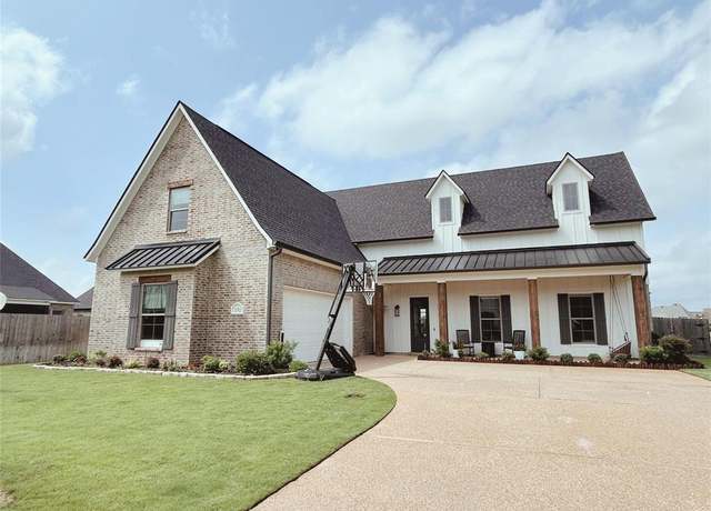 Property at 232 Conti Way, Bossier City, LA 71111, 4 beds, 3 baths