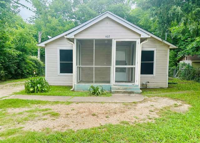Property at 402 N Nash St, Kaufman, TX 75142, 2 beds, 1 bath