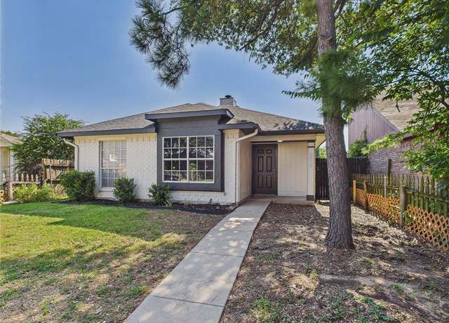 Property at 2716 Clayton Oaks Dr, Dallas, TX 75227, 3 beds, 2 baths