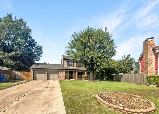 Property at 3705 White Bud Ct, Flower Mound, TX 75028, 3 beds, 2.5 baths