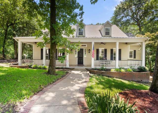Property at 3631 River Oaks Ct, Tyler, TX 75707, 4 beds, 3 baths