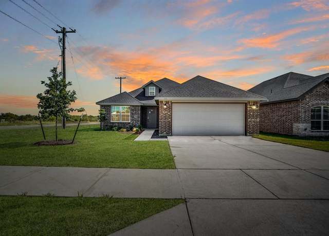Property at 113 Ackers Turn, Corsicana, TX 75110, 4 beds, 2 baths