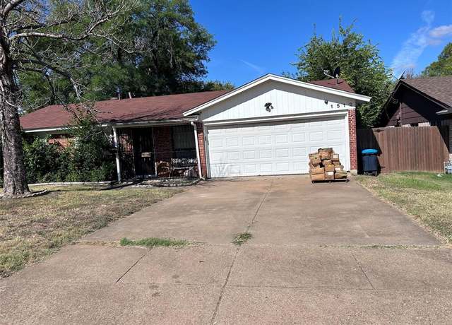 Property at 1512 Muse St, Fort Worth, TX 76112, 3 beds, 2 baths