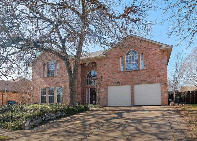 Property at 2911 Yukon Dr, Corinth, TX 76210, 5 beds, 2.5 baths