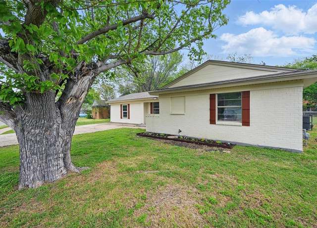 Property at 5621 Neystel Rd, Fort Worth, TX 76134, 4 beds, 2 baths