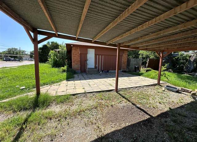 Property at 1634 Dalworth St, Grand Prairie, TX 75050, 3 beds, 1.5 baths