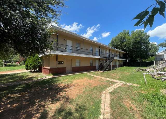Property at 1800 8th St, Wichita Falls, TX 76301