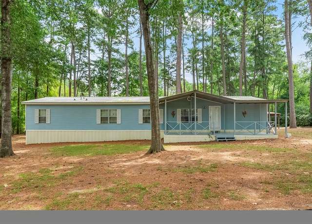 Property at 121 Woolworth Rd, Stonewall, LA 71078, 4 beds, 3 baths
