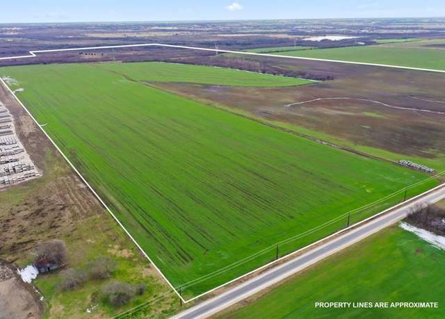 Property at 1028 Wall St, Gunter, TX 75058