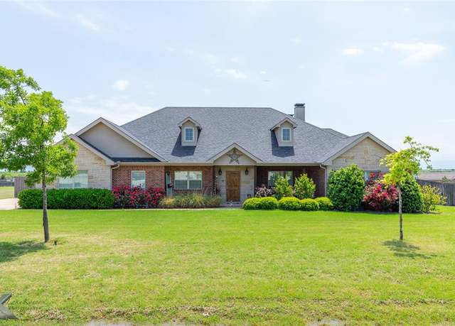 Property at 217 Southern Cross Rd, Abilene, TX 79606, 4 beds, 2.5 baths