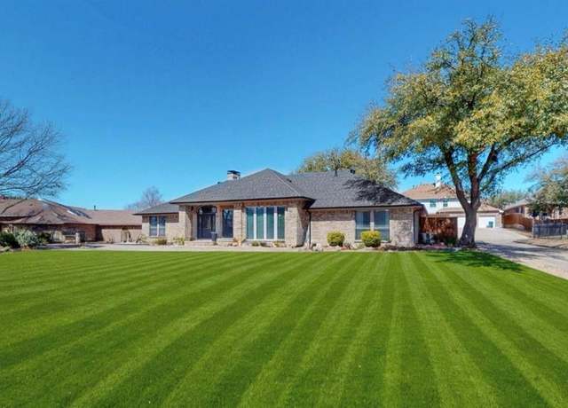 Property at 1721 Plummer Dr, Rockwall, TX 75087, 4 beds, 3 baths