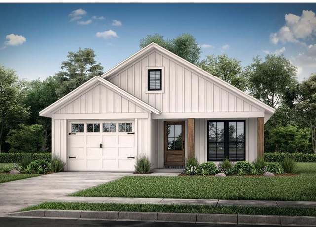 Property at 407 S Clay, Henrietta, TX 76365, 3 beds, 2 baths