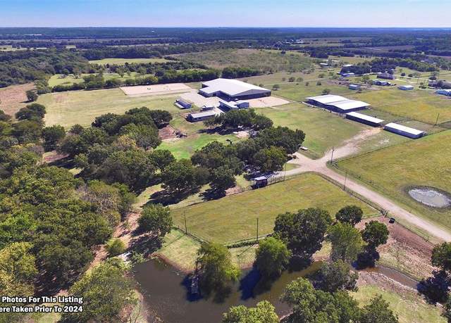 Property at 3555 Sauls Rd, Aubrey, TX 76227, 3 beds, 2 baths