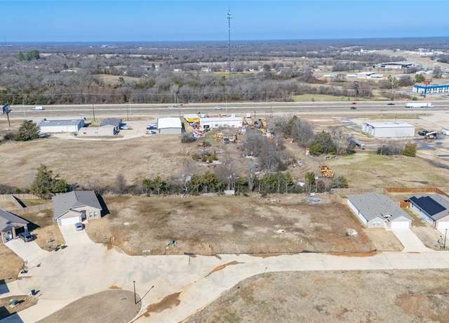 Property at 109 Rams Dr, Sulphur Springs, TX 75482