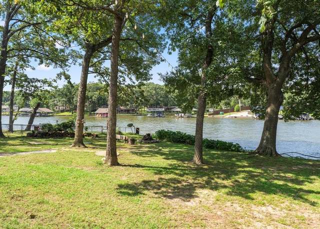 Property at 2150 Hickory St, Mabank, TX 75156, 3 beds, 2 baths
