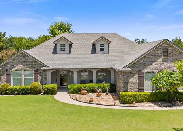 Property at 1163 Meadow Hill Dr, Lavon, TX 75166, 4 beds, 2 baths