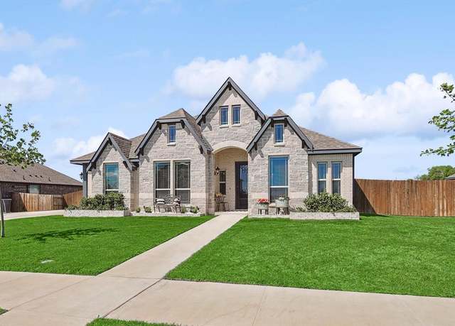 Property at 2806 Byrd Ranch Rd, Midlothian, TX 76065, 3 beds, 2.5 baths