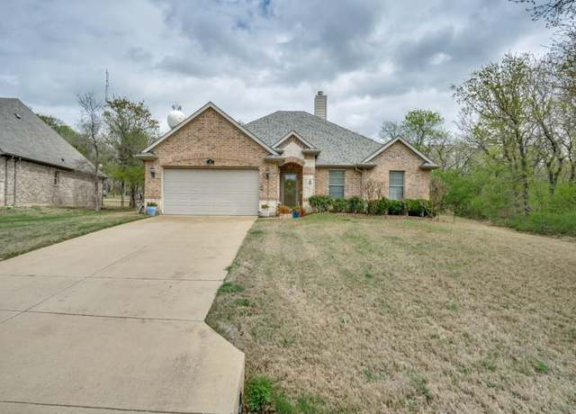 Property at 102 Timber Trl, Runaway Bay, TX 76426, 3 beds, 2 baths