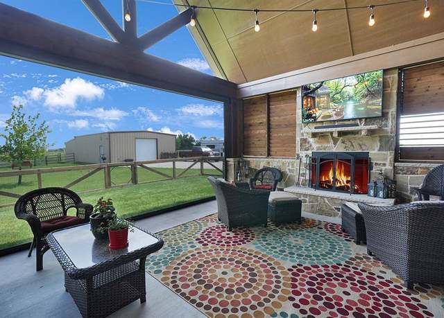 Property at TBD Melton Rd, Sanger, TX 76266, 4 beds, 3 baths