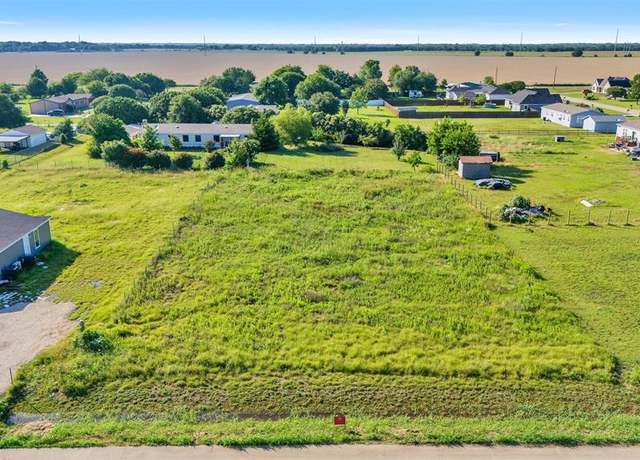 Property at 361 Choice Dr, Palmer, TX 75152