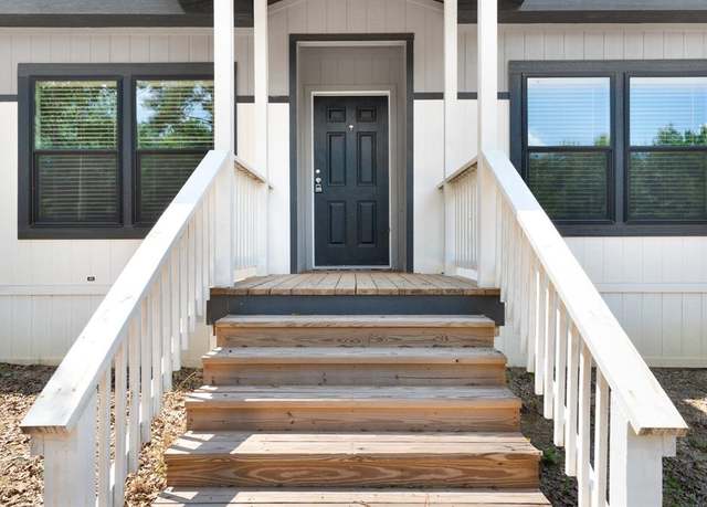 Property at 211 3900 Rd, Gilmer, TX 75686, 3 beds, 2 baths