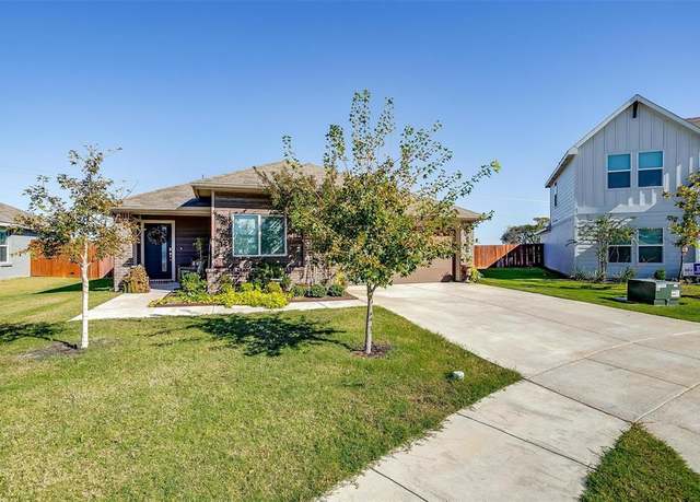 Property at 1504 Central Park Dr, Alvarado, TX 76009, 3 beds, 2 baths