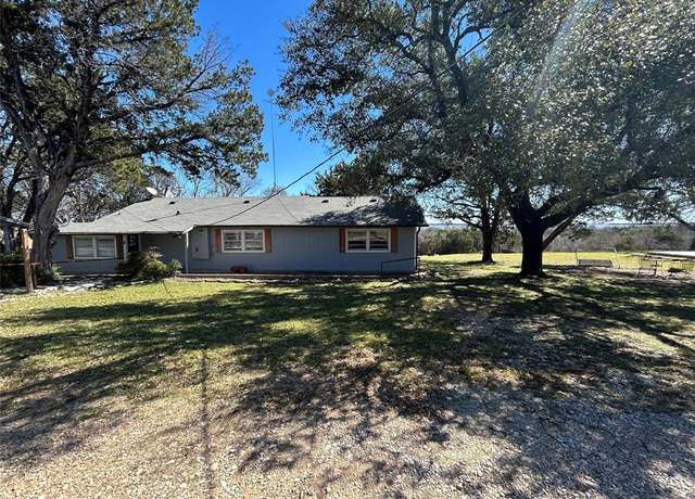 Property at 138 Private Road 1623, Clifton, TX 76634, 2 beds, 2 baths