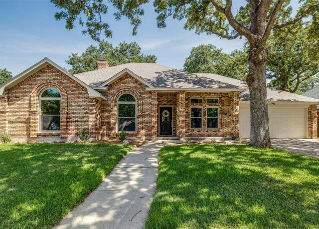 Property at 3831 Sounder Dr, Arlington, TX 76001, 4 beds, 2 baths