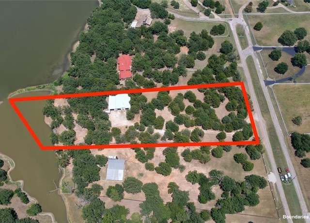 Property at 7747 Park Ave, Terrell, TX 75160, 3 beds, 1 bath