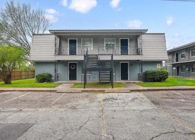 Property at 503 Morris St, Terrell, TX 75160, 8 beds, 7 baths