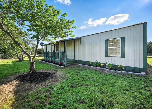 Property at 1144 Champ Ln, Springtown, TX 76082, 1 bed, 1 bath