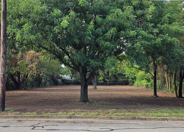 Property at 1515 Lindsey St, Denton, TX 76205