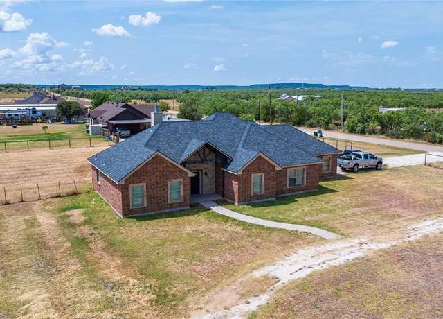 Property at 489 Pollard Rd, Abilene, TX 79602, 3 beds, 2 baths