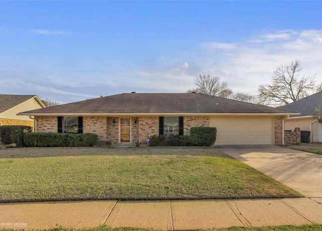 Property at 613 Turtle Creek Dr, Shreveport, LA 71115, 4 beds, 3 baths