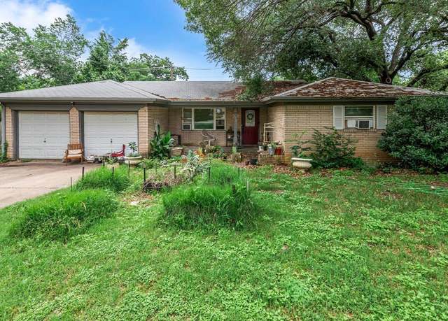 Property at 716 Norwood Dr, Hurst, TX 76053, 3 beds, 1.5 baths