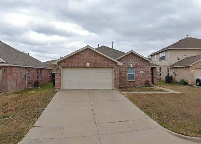 Property at 4753 Sea Ridge Dr, Fort Worth, TX 76133, 3 beds, 2 baths
