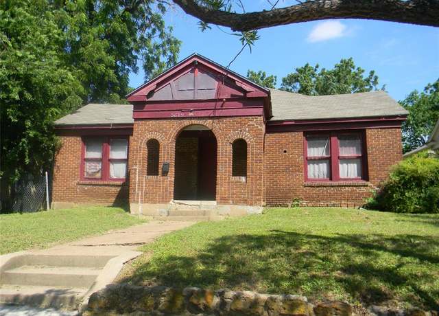 Property at 5619 E Side Ave, Dallas, TX 75214, 4 beds, 3 baths