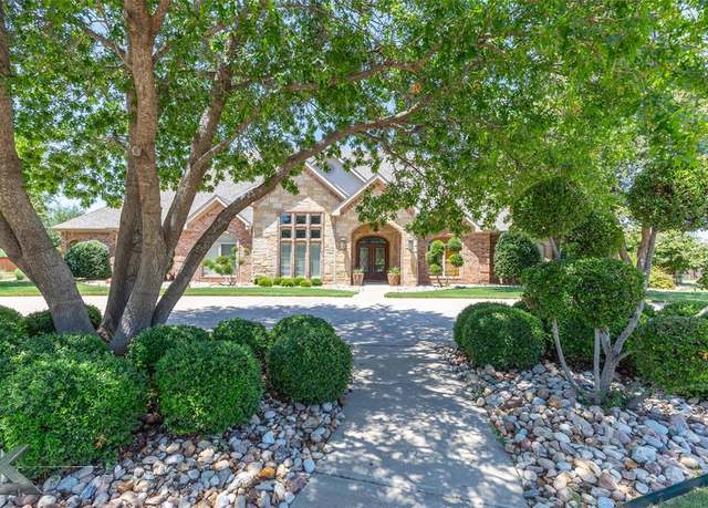 Property at 4334 La Hacienda Dr, Abilene, TX 79602, 6 beds, 5 baths