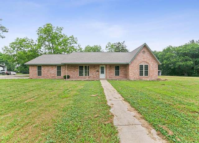 Property at 950 W Marshall Ave, Cooper, TX 75432, 3 beds, 2 baths