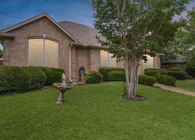 Property at 7717 Straits Dr, Rowlett, TX 75088, 3 beds, 2 baths