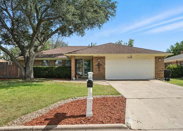 Property at 5317 Hunters Cir, Abilene, TX 79606, 3 beds, 2 baths
