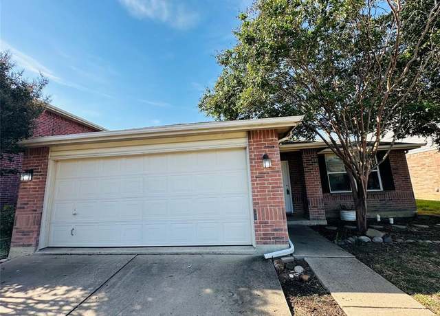 Property at 3873 Country Ln, Fort Worth, TX 76123, 3 beds, 2 baths