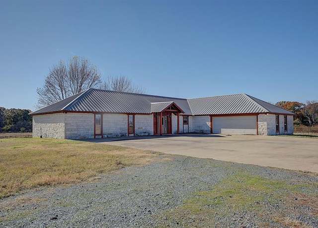 Property at 504 CR 2008, New Boston, TX 75570, 3 beds, 3 baths