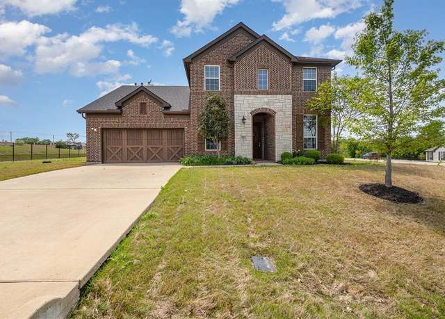Property at 3933 Clear Water Ln, Nevada, TX 75173, 4 beds, 3 baths