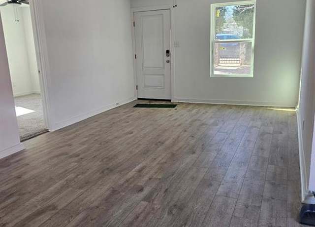 Property at 2426 S Tyler, Dallas, TX 75224, 3 beds, 2 baths