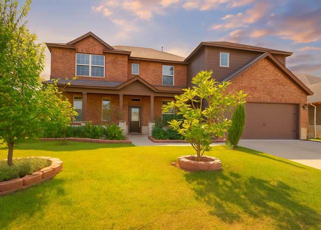 Property at 2900 Half Moon Rd, Aubrey, TX 76227, 5 beds, 3.5 baths