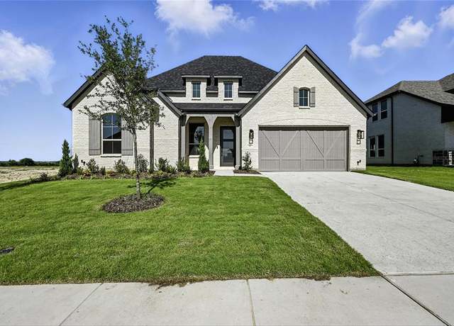 Property at 557 Pebble Dr, Waxahachie, TX 75167, 4 beds, 3.5 baths